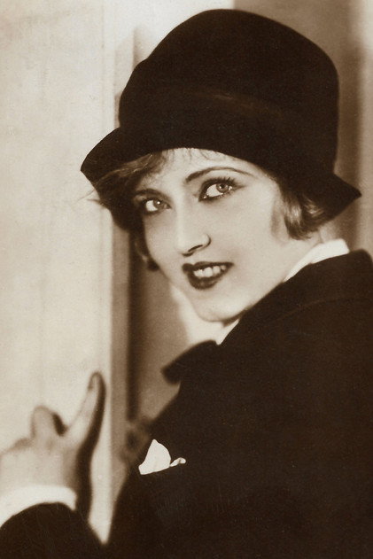 Dolly Grey