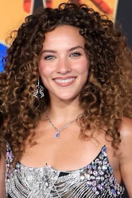 Sofie Dossi