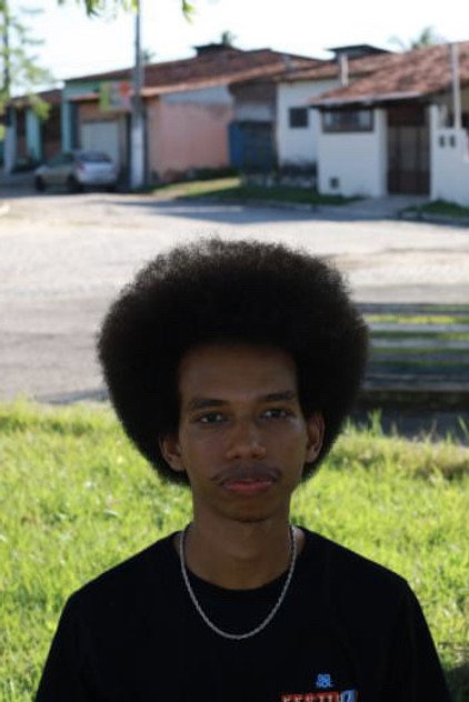Andy Gomes