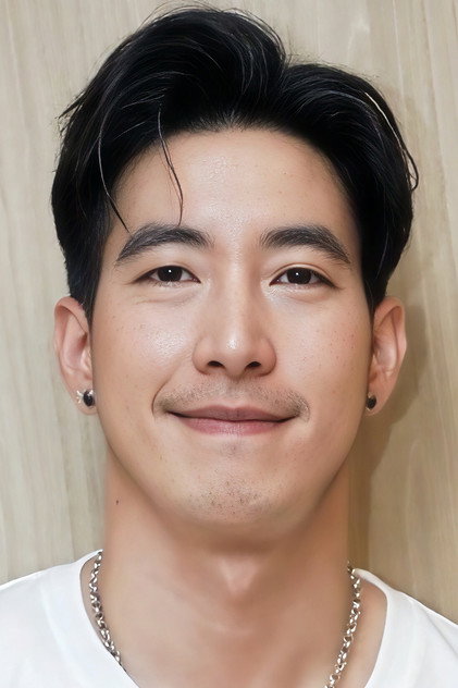 Phakin Khamwilaisak