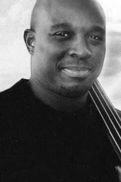Charnett Moffett