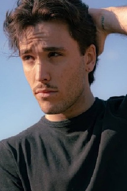 Lucas Charvet