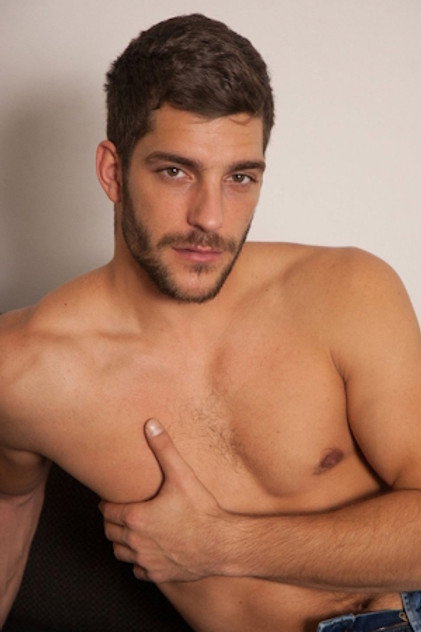 Ariel Vanean