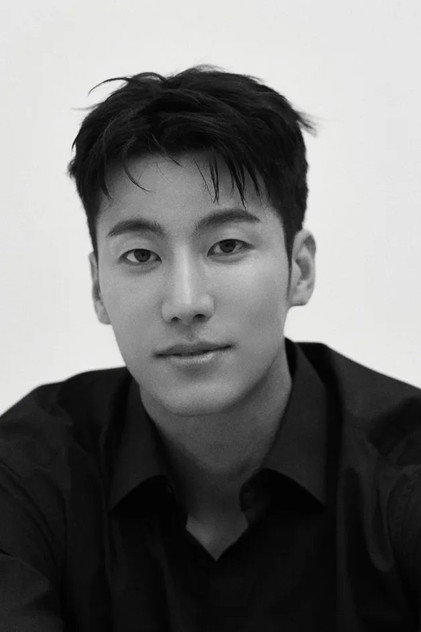 Lee Yong-woo