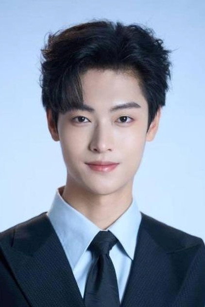 Ding Xiaoman
