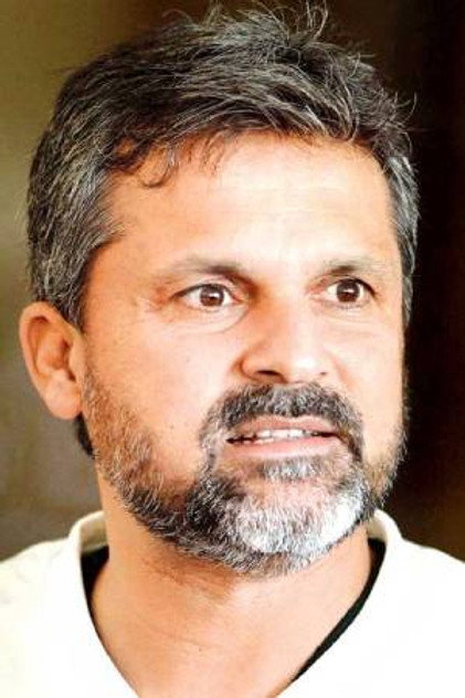 Moin Khan