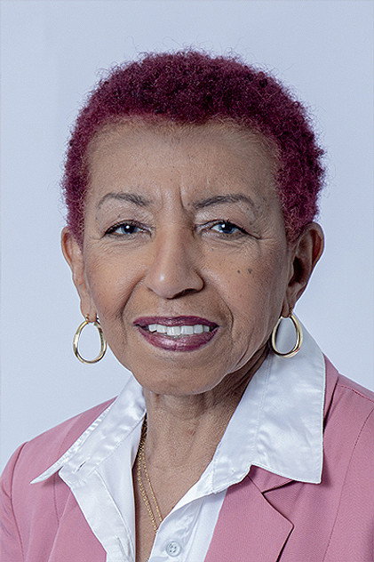 Leci Brandão
