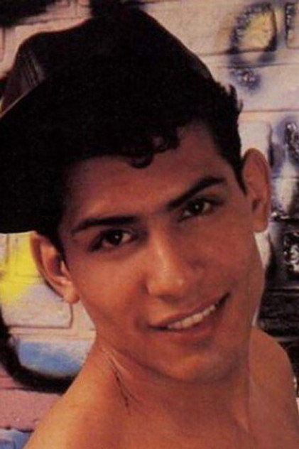 Romeo Castillo