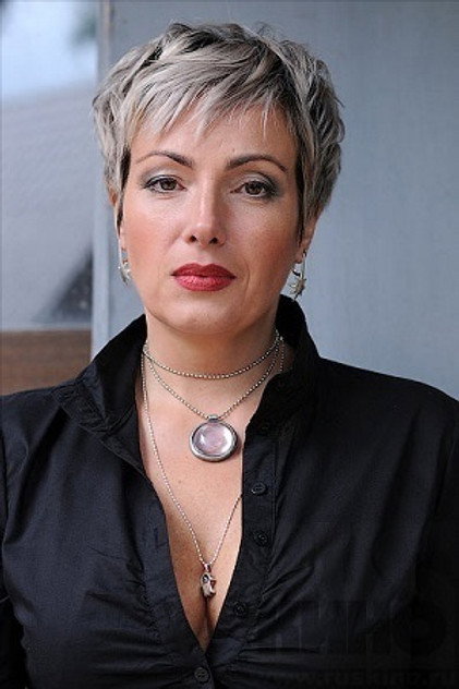 Lana Paouli