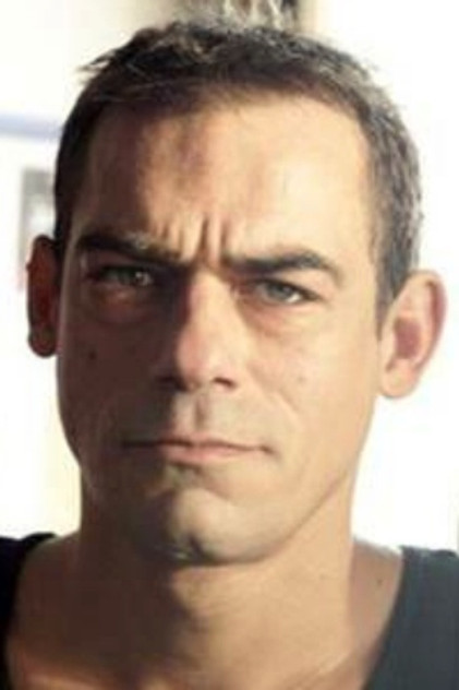 Carlos López