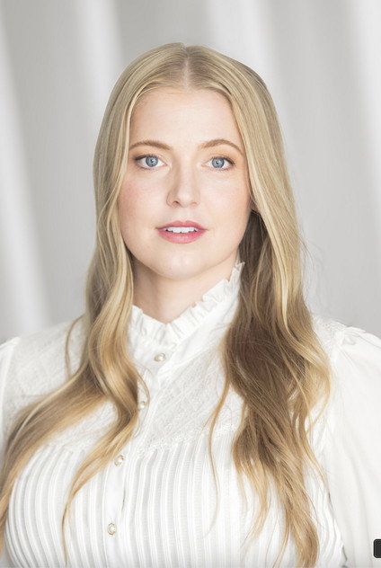 Stephanie Schneider