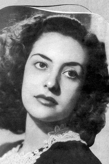 Carmen Dolores