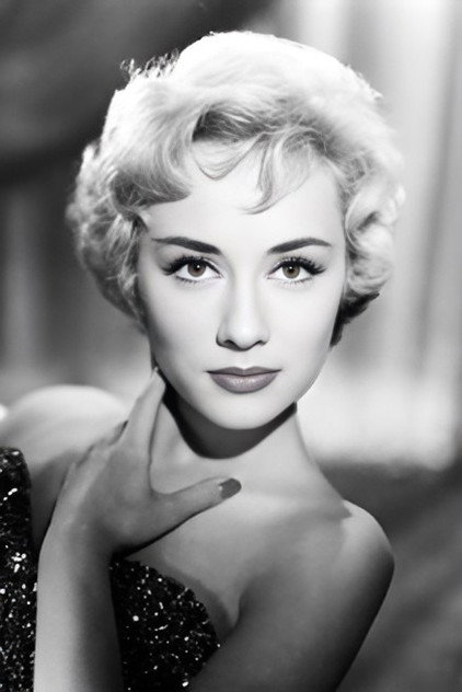 Carole Lesley
