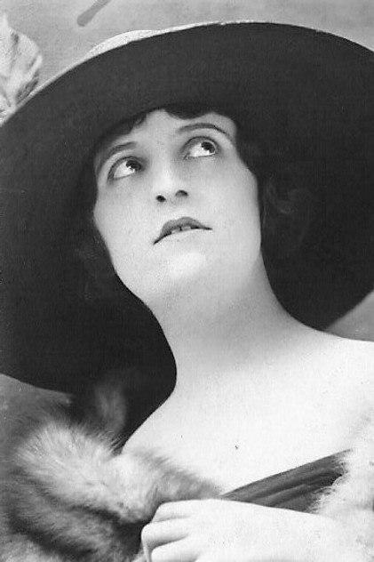 Christine Mayo