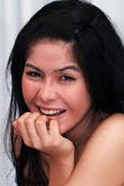 Elena Lubis