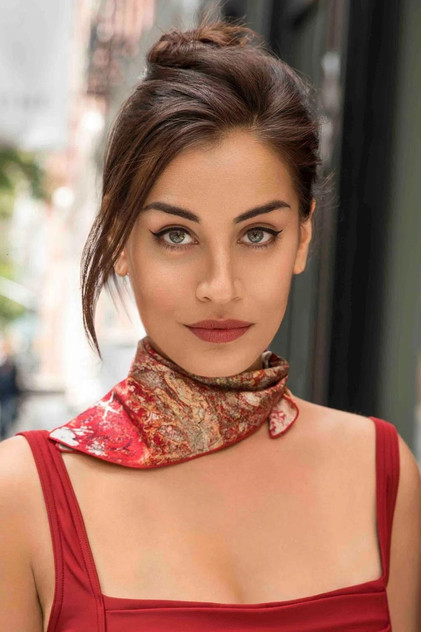 Lara Wolf
