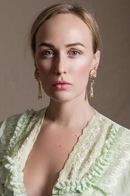 Moonica Mac