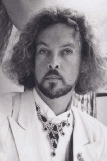 Steven Arnold