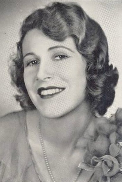 Renée Macready