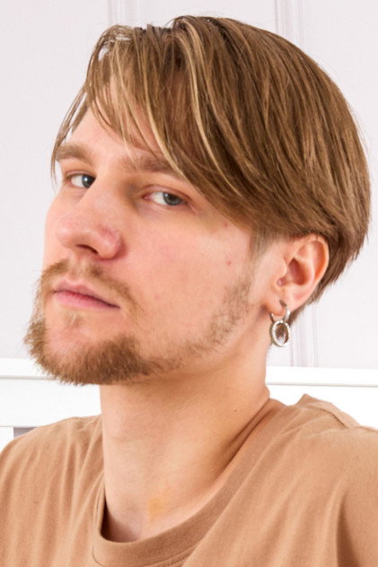 Avi Jones