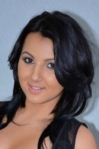 Zareena Baz