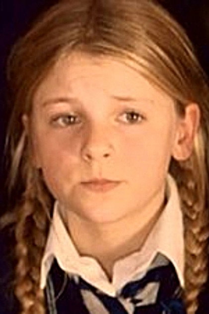 Holly Mackie