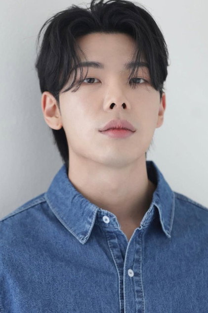 Baek Kang-yoon