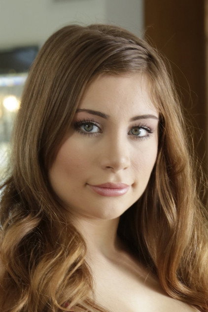 Kayla Paris