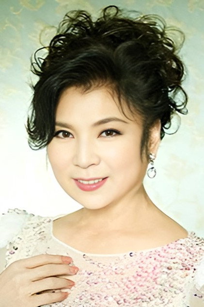 Aki Yashiro