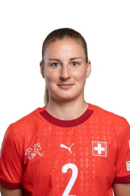 Julia Stierli