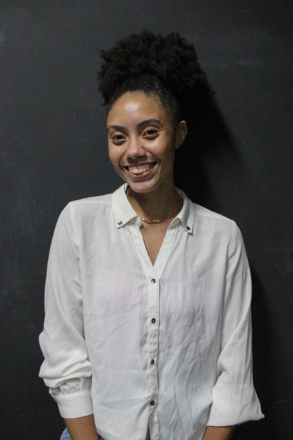 Isadora Nogueira