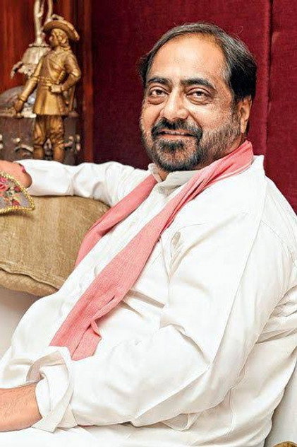 Aamir Raza Husain