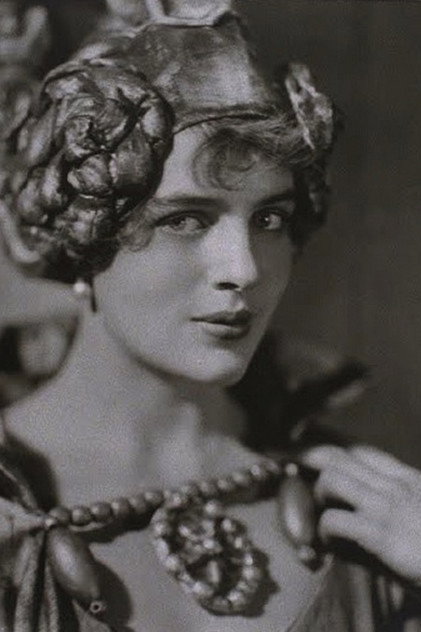 Rosamond Pinchot