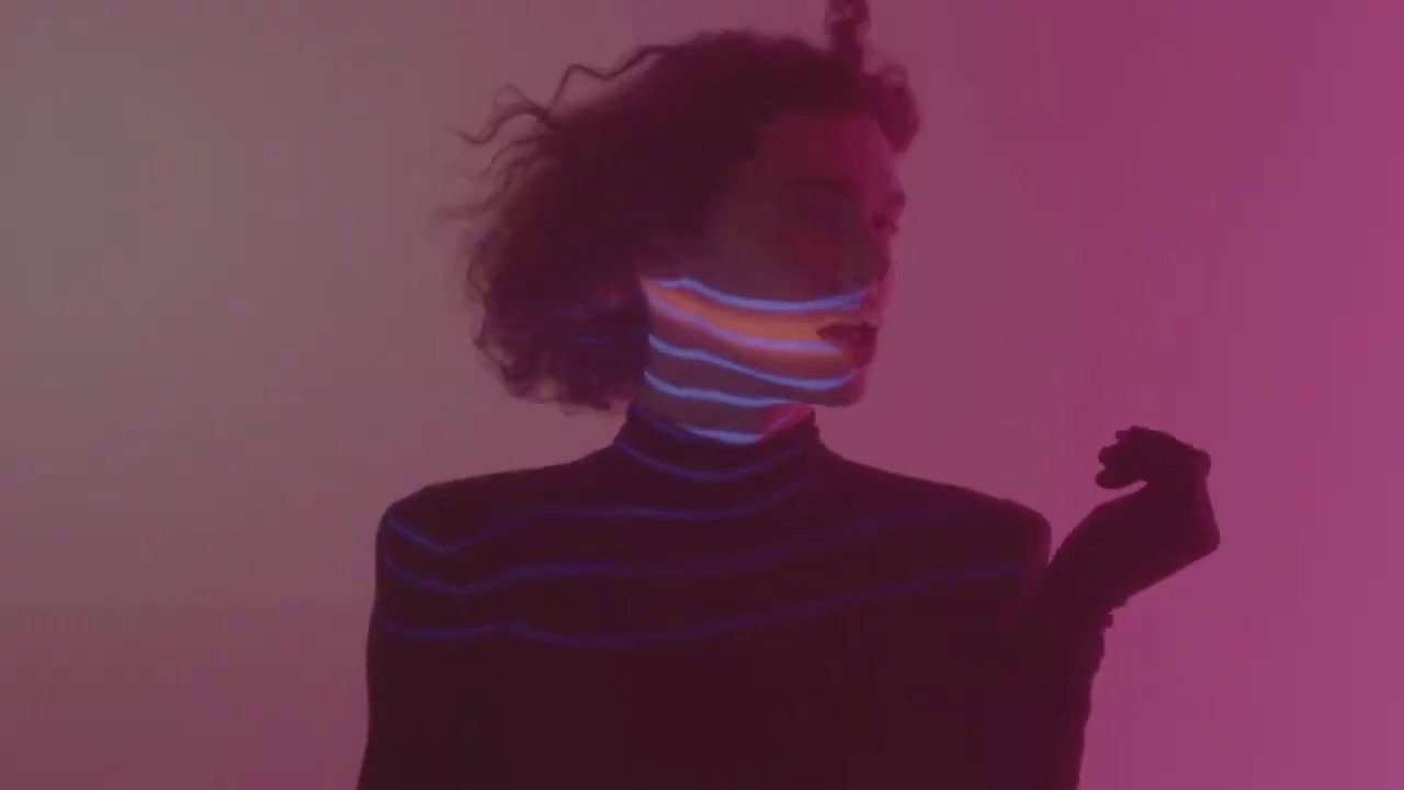 SOPHIE: LIVESTREAM HEAV3N SUSPENDED