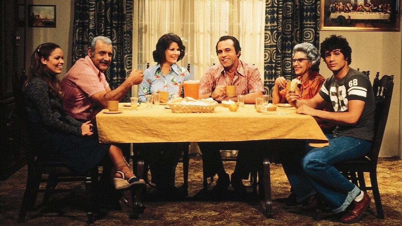 ¿Qué Pasa, U.S.A.? (1977)