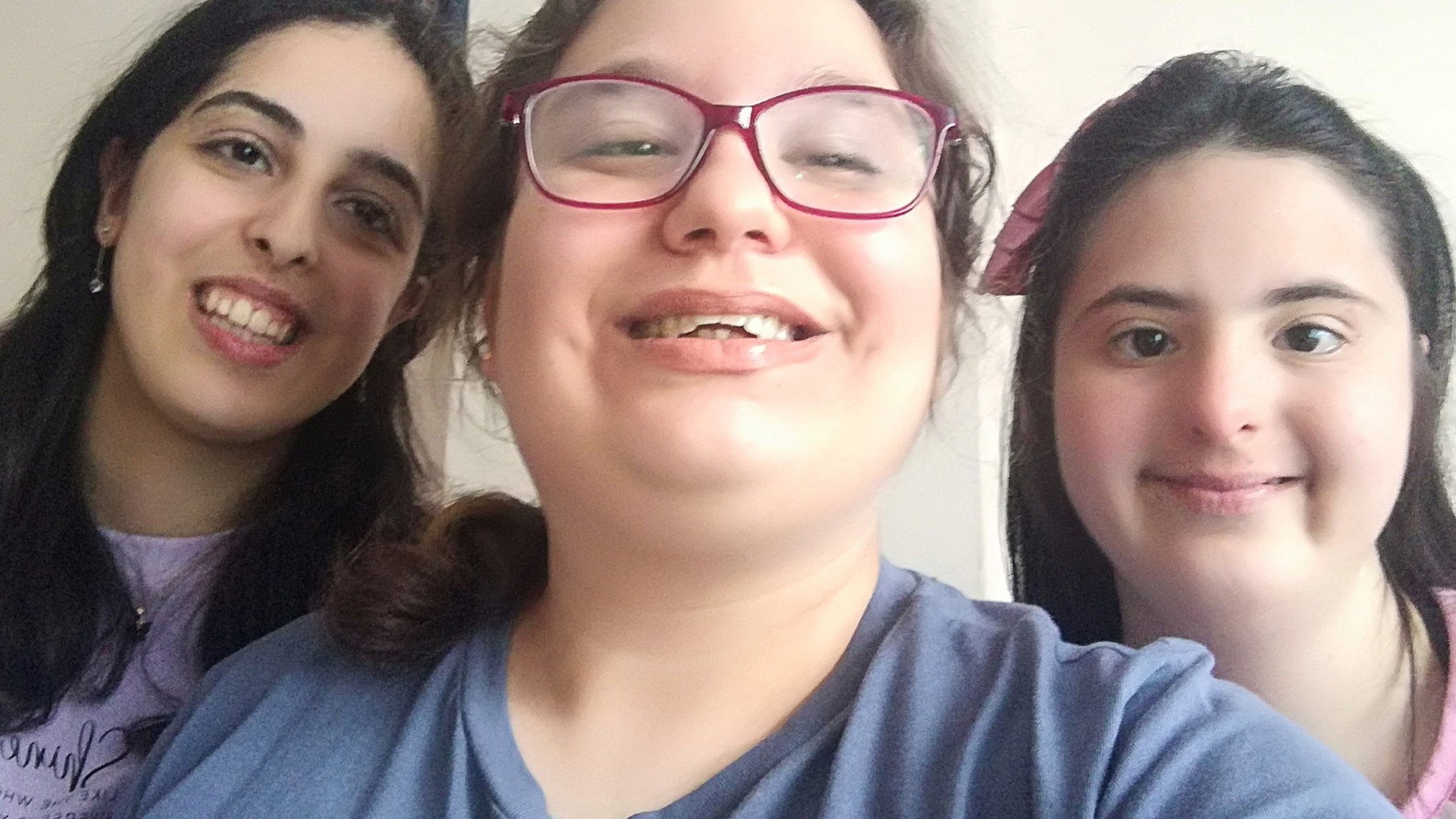 Uc Arkadasin Hikayesi
