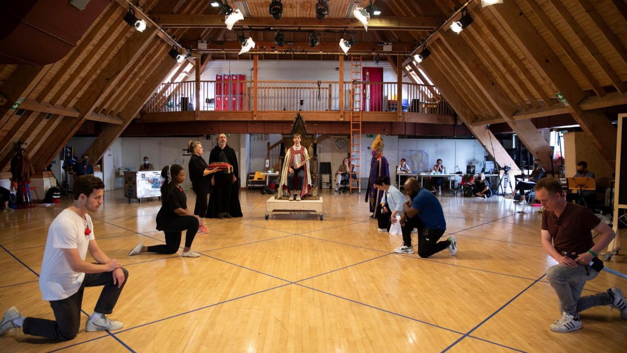 RSC Live: Henry VI, Part 1