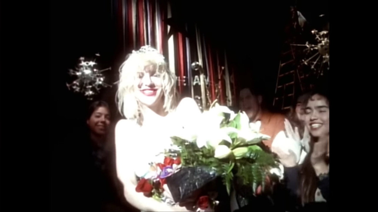 Hole: Miss World