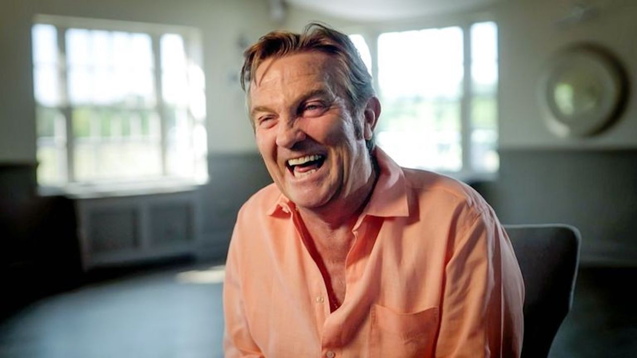 Bradley Walsh: The Laugh's on Me