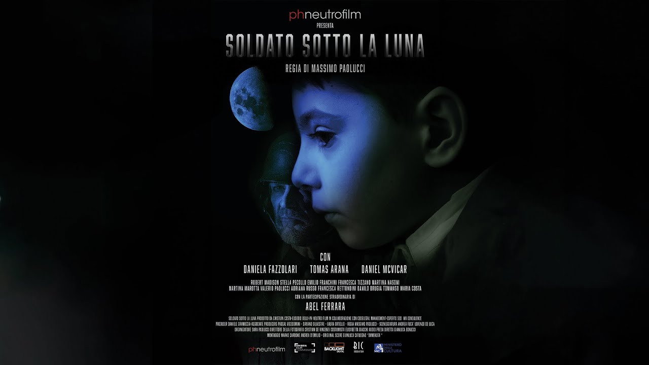 Soldato sotto la luna