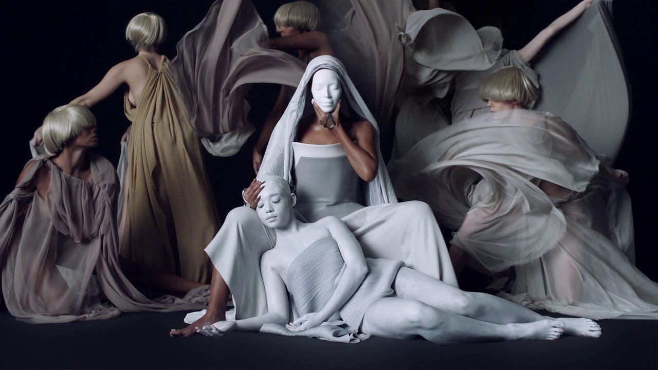 BEYONCÉ