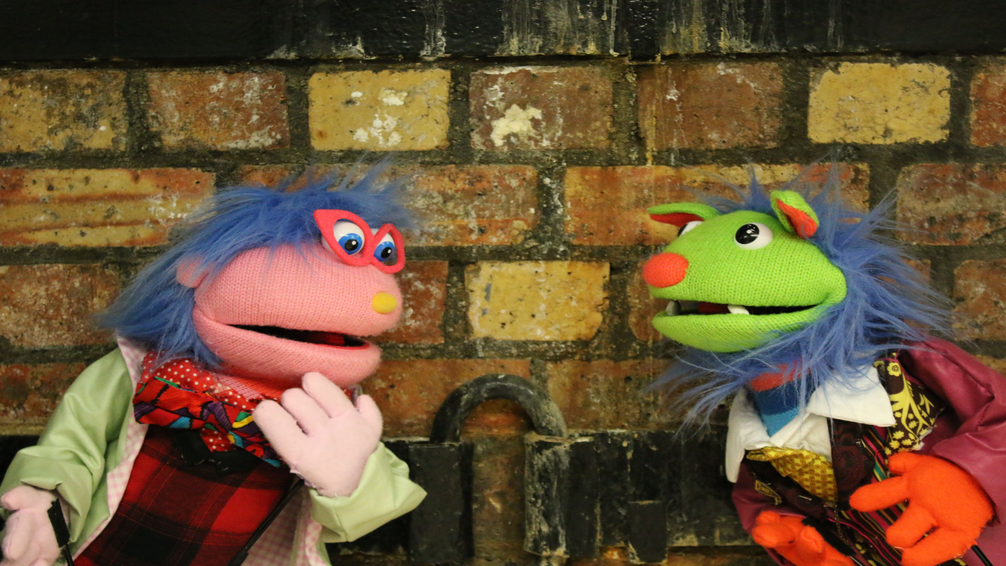 Puppet Love