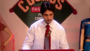 Aryan Mocks Jassi