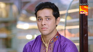Abhishek is In a Fix