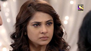 Maya Stops Jhanvi