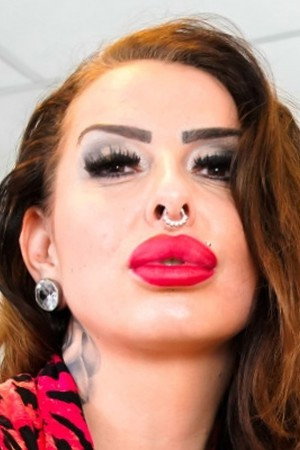 Nina Vegas