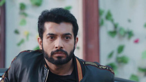 Veer Gets Attacked!