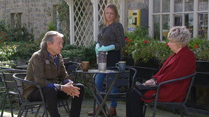 Episode 9153 (Wed 6th Oct 2021)