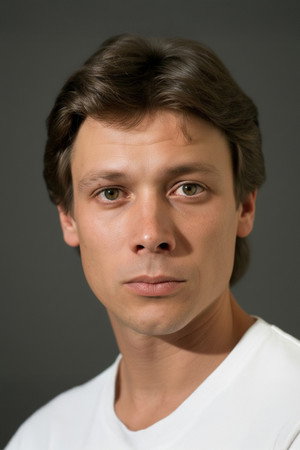 Cem Molvan
