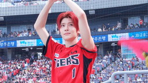 ⭐Fairy of Victory⭐ Throwing a cool first pitchᯓ⚾️ Meeting the Gwangju Shizuni fans💖 | Sion’s KIA Tigers First Pitch & Gwangju Public Fan Signing Event Behind